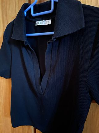 Top Zara polo S negro ajustado