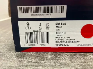 Reebok Club C 85 Talla 42 Negro/Rojo