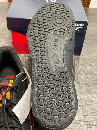 Reebok Club C 85 Talla 42 Negro/Rojo