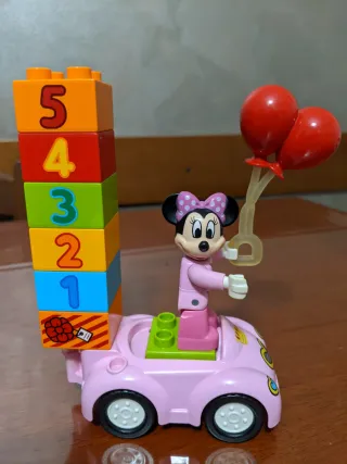 Minnie Mouse Auto con Blocchi Numerati