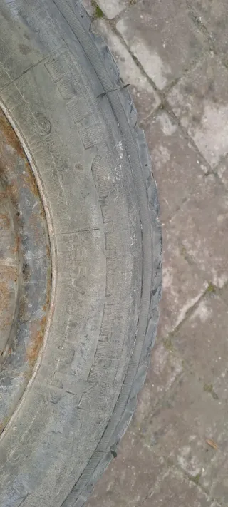 2 Gomme Michelin chiodate 195/60 R14