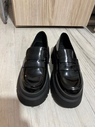Mocasines negros plataforma