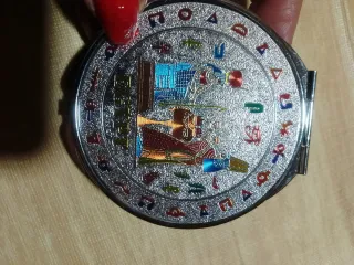 Espejo de bolso con diseño egipcio