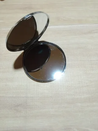 Espejo de bolso con diseño egipcio