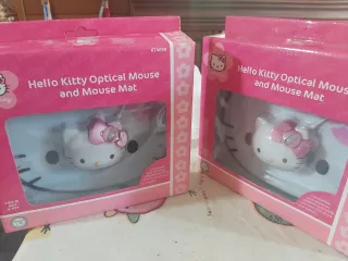 Ratón y alfombrilla Hello Kitty