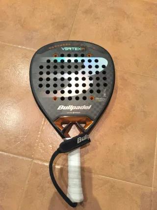 Bullpadel Vertex 04