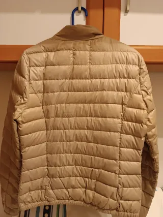 Cazadora acolchada Stradivarius Beige Talla M