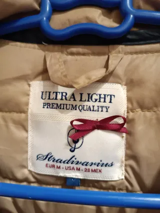 Cazadora acolchada Stradivarius Beige Talla M