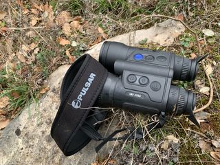 Prismáticos Pulsar LRF XP50