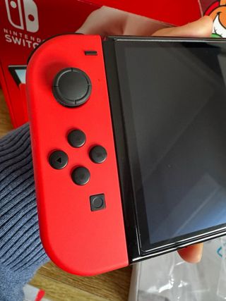 NUEVA Nintendo Switch OLED Edición Mario Roja