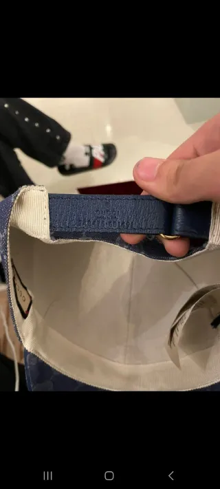 Berretto Gucci GG Blu e Beige