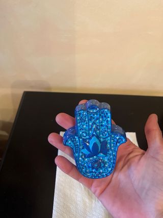 Mano de Fátima Escayola Decorada Azul