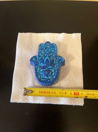 Mano de Fátima Escayola Decorada Azul
