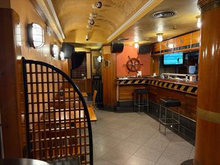 Se alquila Bar en Deba