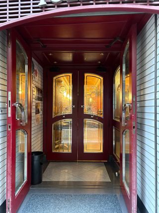 Se alquila Bar en Deba