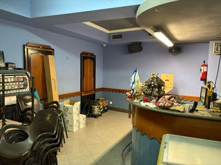 Se alquila Bar en Deba