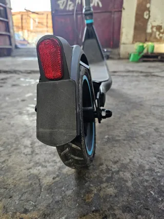 Patinete Eléctrico Cecotec Nuevo