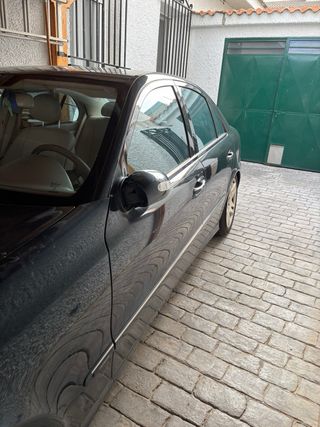 Mercedes-Benz Clase E 2005