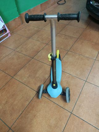 Patinete Morado Oxelo , se venden los dos por 30€