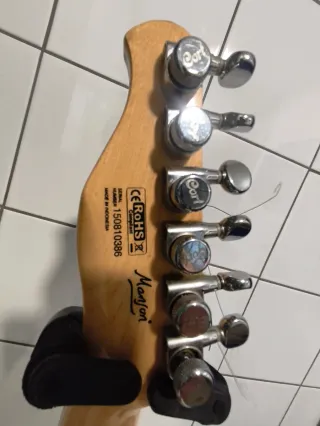 Guitarra Eléctrica Cort MBC1 Negra