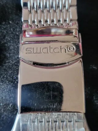 Reloj Swatch Irony Cronógrafo Rojo