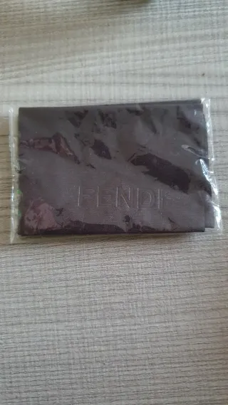 Occhiali da sole Fendi neri