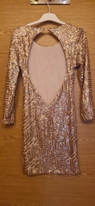 Vestido de fiesta, lentejuelas, color oro rosa.