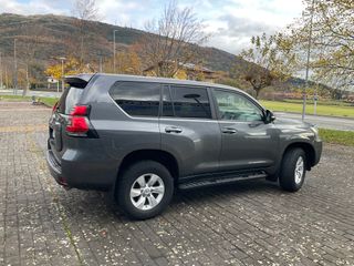 Toyota Land Cruiser 150 2018