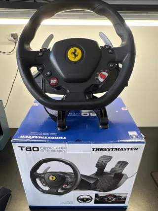Volante Thrustmaster Ferrari PS4