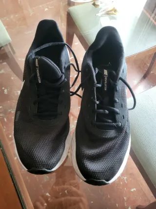 Nike Revolution 5 Talla 45.5