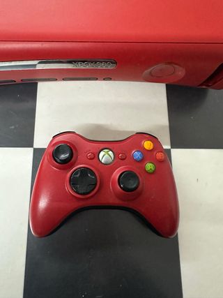 Xbox 360 Resident Evil Limited Edition Rossa