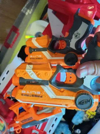 Pistolas Nerf Firestrike Elite (2uds)