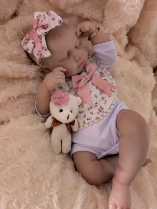 Reborn al cogerla es como coger a un bebé