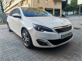 Peugeot 308 AUTOMÁTICO,TECHO SOLAR