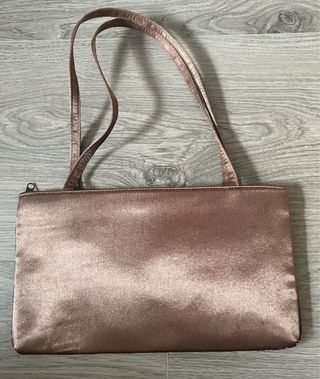 Bolso de fiesta marrón y dorado