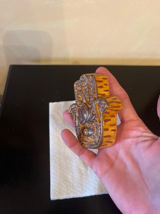 Mano de Fátima pintada a mano