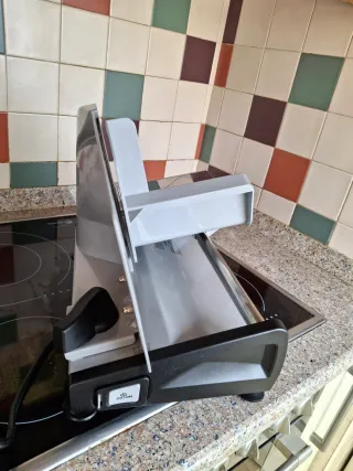 Cortafiambres eléctrico