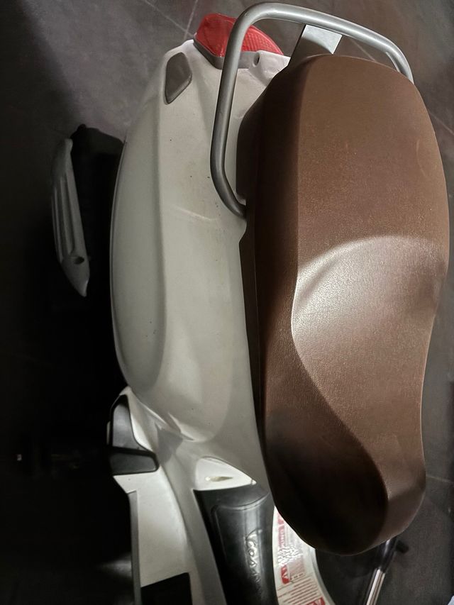 Moto Vespa Piaggio Blanca Niños