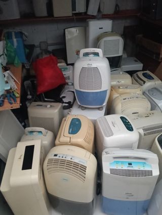 Deshumidificadores revisados y limpios