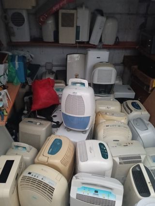 Deshumidificadores revisados y limpios