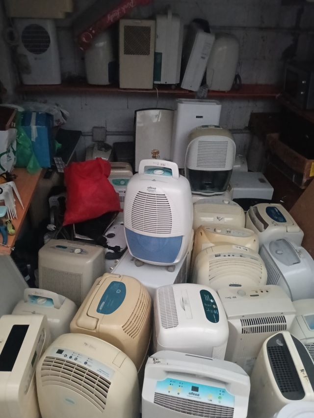 Deshumidificadores revisados y limpios