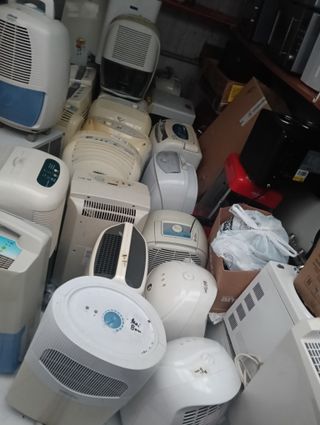 Deshumidificadores revisados y limpios