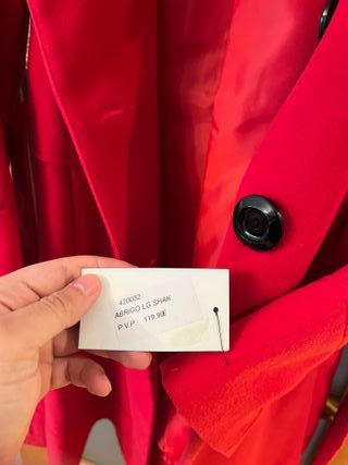 Abrigo Rojo Estilo Gabardina Talla 42