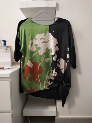 Camiseta con estampado floral talla única