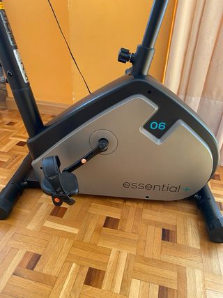 Bicicleta Estática Domyos Essential 06