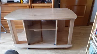 Mesa TV madera y cristal