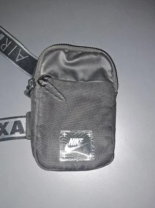 Bandolera Nike Air Max Negra y Gris