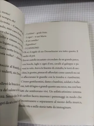 Lo Schiaccianoci da E.T.A. Hoffmann. Classicini...