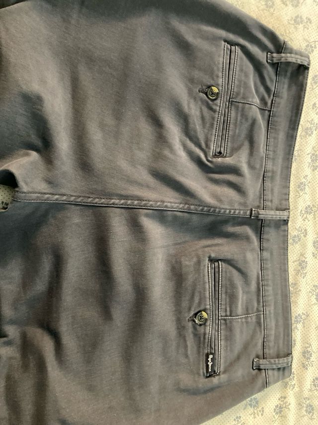 Pantalón Pepe Jeans Gris