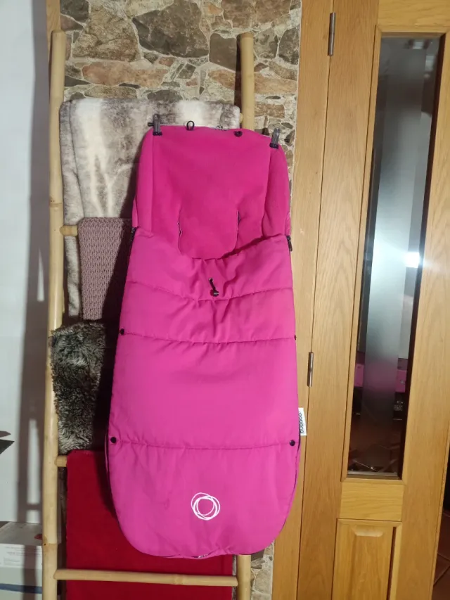 Capota, cubrepies y saco Bugaboo Donkey